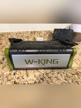 Portable Bluetooth Speaker - Olive Green